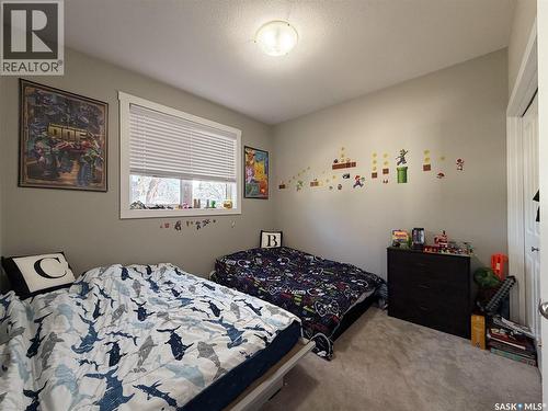 266 - 270 14Th Avenue Ne, Swift Current, SK - Indoor Photo Showing Bedroom