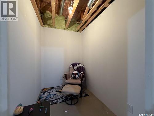 266 - 270 14Th Avenue Ne, Swift Current, SK - Indoor Photo Showing Other Room