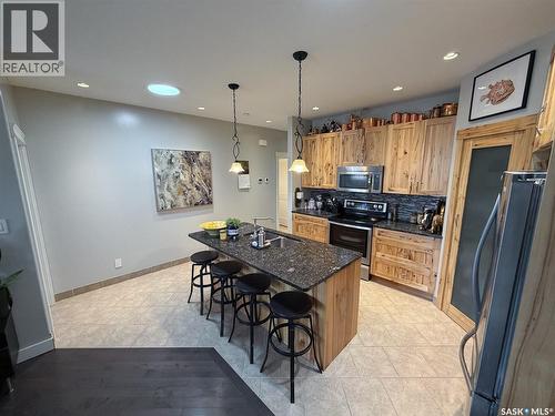 266 - 270 14Th Avenue Ne, Swift Current, SK - Indoor