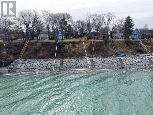 1204 Lakeshore Road W, St. Catharines (Rural Port), ON 