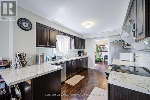 183 Willowbrook Road, Markham, ON - Indoor Photo Showing Kitchen With Double Sink