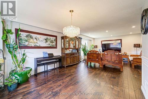 183 Willowbrook Road, Markham, ON - Indoor Photo Showing Living Room