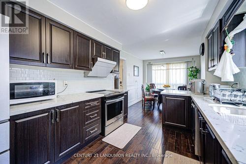 183 Willowbrook Road, Markham, ON - Indoor Photo Showing Kitchen