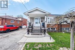 7150 HARWICK DRIVE  Mississauga, ON L4T 3A4