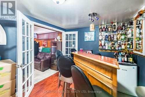 7150 Harwick Drive, Mississauga, ON - Indoor