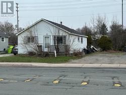 1272 Wellington ST E Sault Ste. Marie, ON P6A 2P4