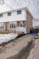 201 MARSHALL PARK DRIVE North Bay (Ferris), ON P1A 3L1