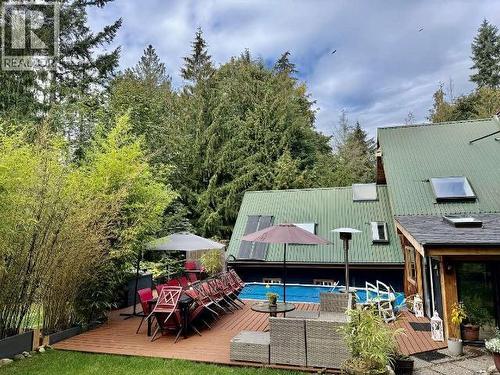 9340 Malaspina Rd, Powell River, BC - Outdoor With In Ground Pool With Deck Patio Veranda