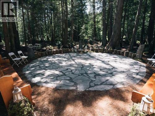 9340 Malaspina Rd, Powell River, BC - Outdoor