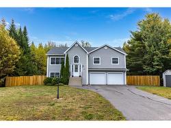 27 Benerin CRT  Lincoln, NB E3B 0J6