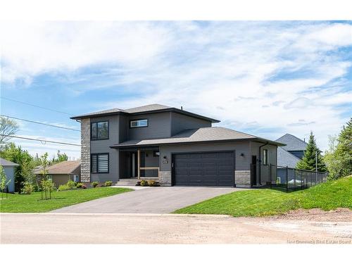 458 Gaspé St, Dieppe, NB 
