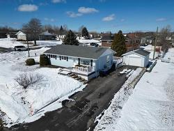 190 Neil Bathurst, NB E2A 3E4