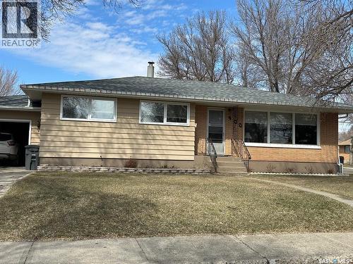 400 Gallaway STREET  Estevan, SK S4A 0A9