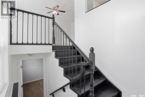 330 Carter Crescent, Saskatoon, SK 