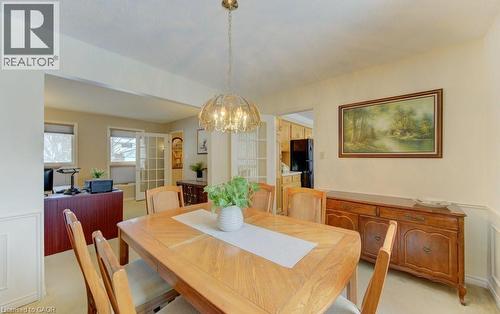 594 Hunters Place, Waterloo, ON - Indoor Photo Showing Dining Room