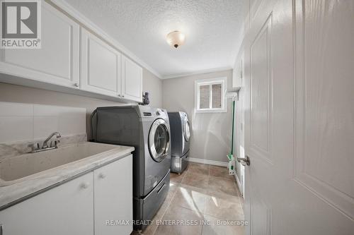 23 Cowan Boulevard, Cambridge, ON - Indoor Photo Showing Laundry Room