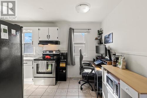 292 Paardeberg Crescent, London East (East C), ON - Indoor Photo Showing Kitchen