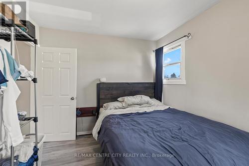 292 Paardeberg Crescent, London East (East C), ON - Indoor Photo Showing Bedroom