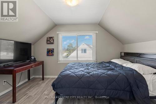 292 Paardeberg Crescent, London East (East C), ON - Indoor Photo Showing Bedroom