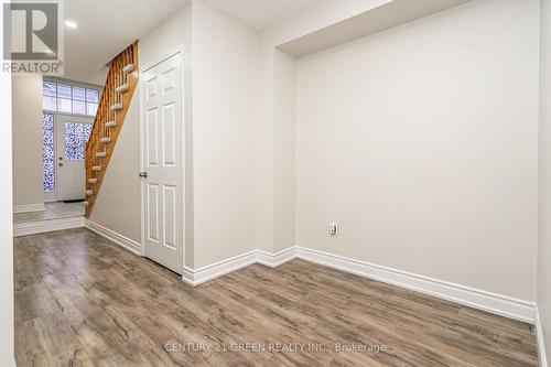 449 Aspendale Crescent, Mississauga, ON - Indoor Photo Showing Other Room