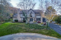 40 Parkwood Road Grimsby, ON L3M 4K9