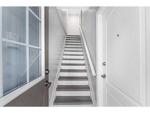 747 Windsor, Windsor, ON 