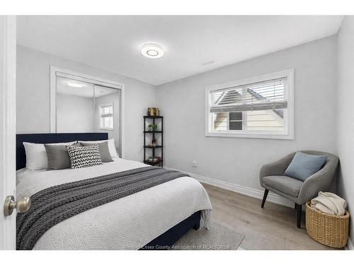 747 Windsor, Windsor, ON 