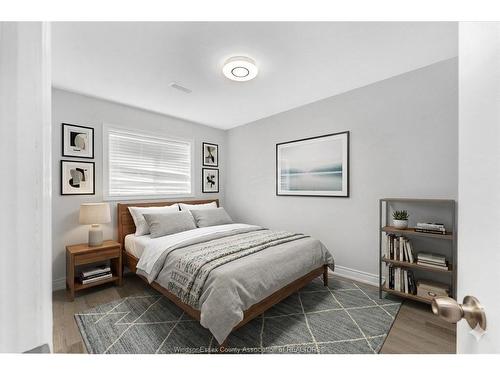 747 Windsor, Windsor, ON 