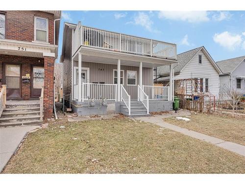 747 Windsor, Windsor, ON 