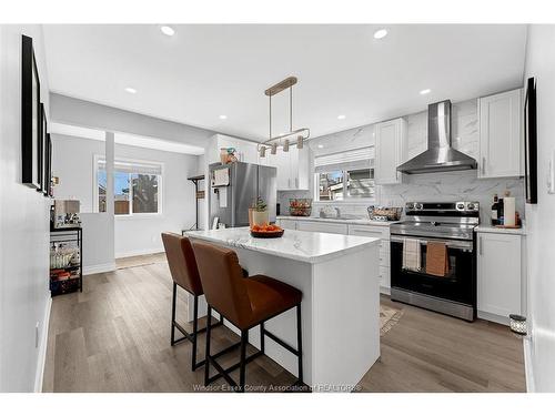 747 Windsor, Windsor, ON 