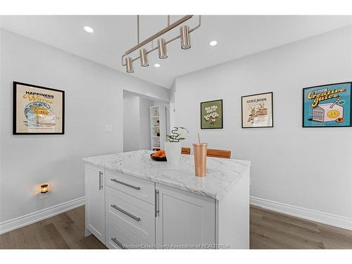 747 Windsor, Windsor, ON 