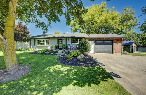 22 Smith Drive, Mapleton, ON - Outdoor With Deck Patio Veranda
