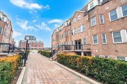 153-760 Lawrence Avenue WToronto, ON M6A 3E7