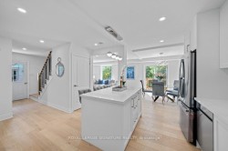 227 Thoms Crescent Newmarket, ON L3Y 1C9