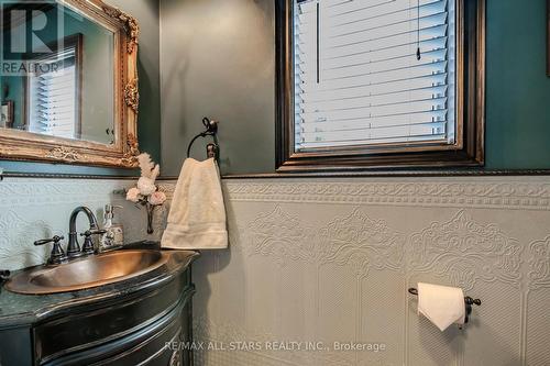 125 Second Avenue, Uxbridge, ON - Indoor Photo Showing Bathroom