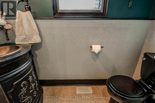 125 Second Avenue, Uxbridge, ON - Indoor Photo Showing Bathroom