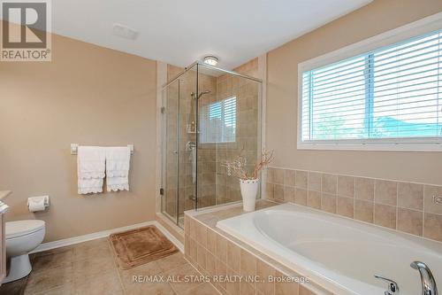 125 Second Avenue, Uxbridge, ON - Indoor Photo Showing Bathroom