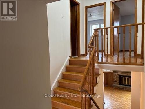 4174 Woodington Drive, Mississauga, ON - Indoor Photo Showing Other Room