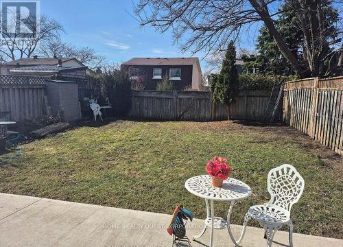 Fenced Private Yard - 6330 Lorca Crescent, Mississauga, ON - Outdoor