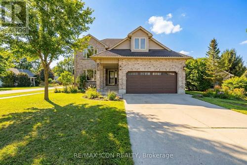 227 WILLIAM STREET E  North Middlesex (Parkhill), ON N0M 2K0