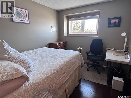 930 Sinotte Crescent, La Ronge, SK - Indoor Photo Showing Bedroom