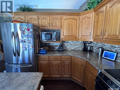 930 Sinotte Crescent, La Ronge, SK - Indoor Photo Showing Kitchen