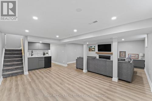 1987 Deanhome Road, Mississauga, ON - Indoor With Fireplace