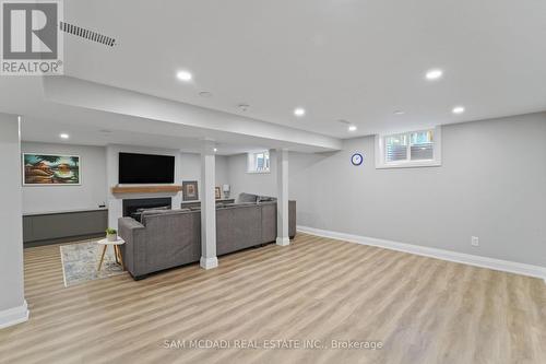 1987 Deanhome Road, Mississauga, ON - Indoor Photo Showing Basement