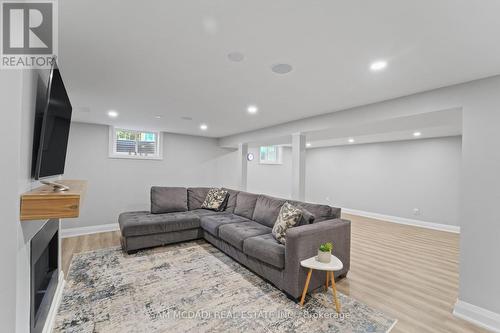 1987 Deanhome Road, Mississauga, ON - Indoor Photo Showing Basement