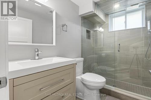 1987 Deanhome Road, Mississauga, ON - Indoor Photo Showing Bathroom