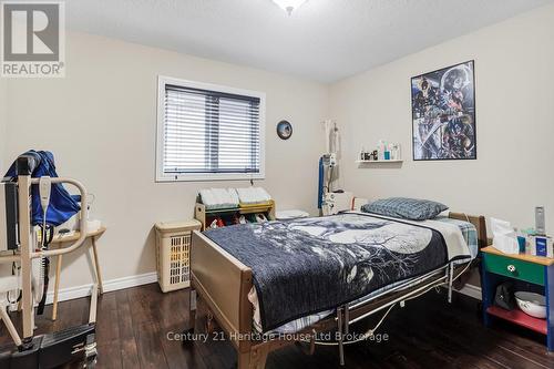 69 William Street, Tillsonburg, ON - Indoor Photo Showing Bedroom
