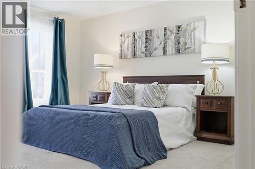 2252 Upper Middle Road Unit# 4, Burlington, ON - Indoor Photo Showing Bedroom