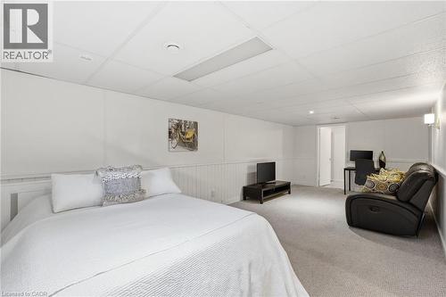2252 Upper Middle Road Unit# 4, Burlington, ON - Indoor Photo Showing Bedroom