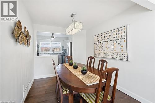 2252 Upper Middle Road Unit# 4, Burlington, ON - Indoor Photo Showing Dining Room